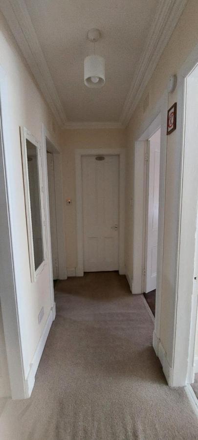 Cozy Central Apartment インヴァネス エクステリア 写真
