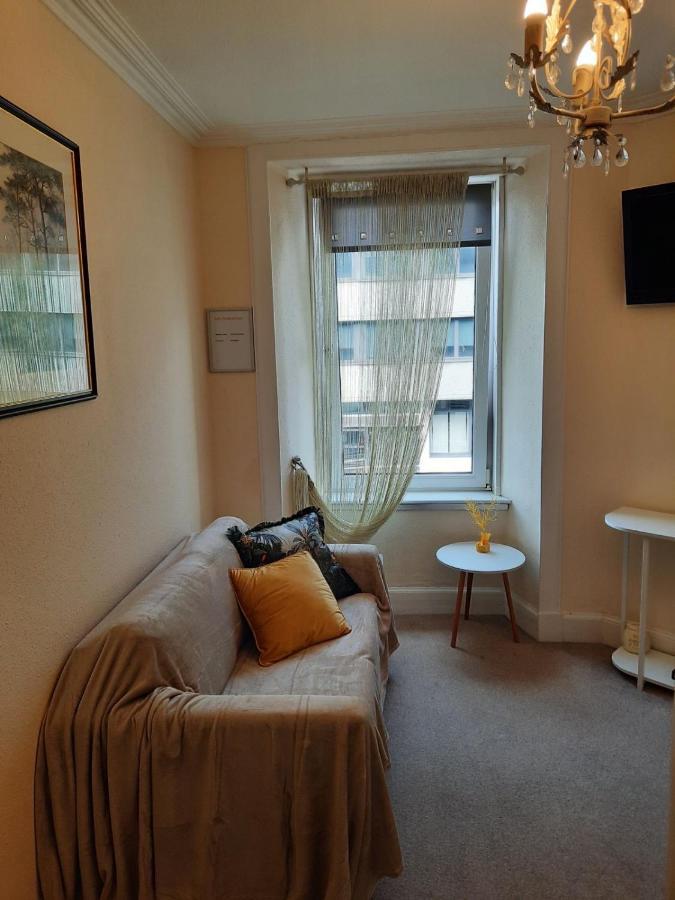 Cozy Central Apartment インヴァネス エクステリア 写真